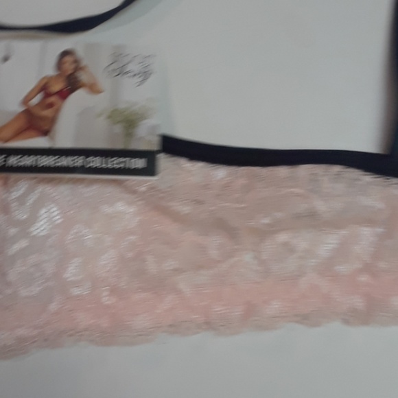 Bra - Picture 2 of 4